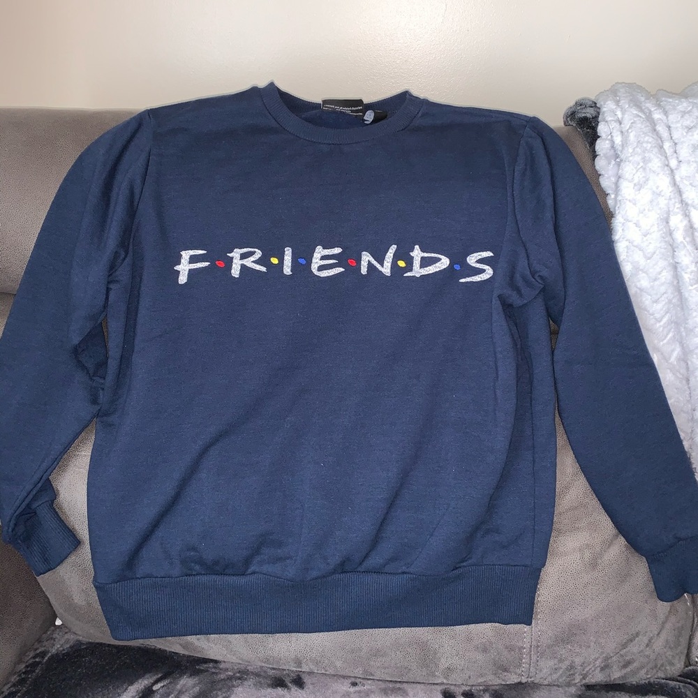 FRIENDS crew neck